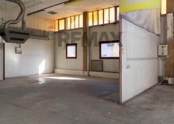 Parcheggio - Capannone Via Dell'industria
 
17, Monte San Vito - foto 43