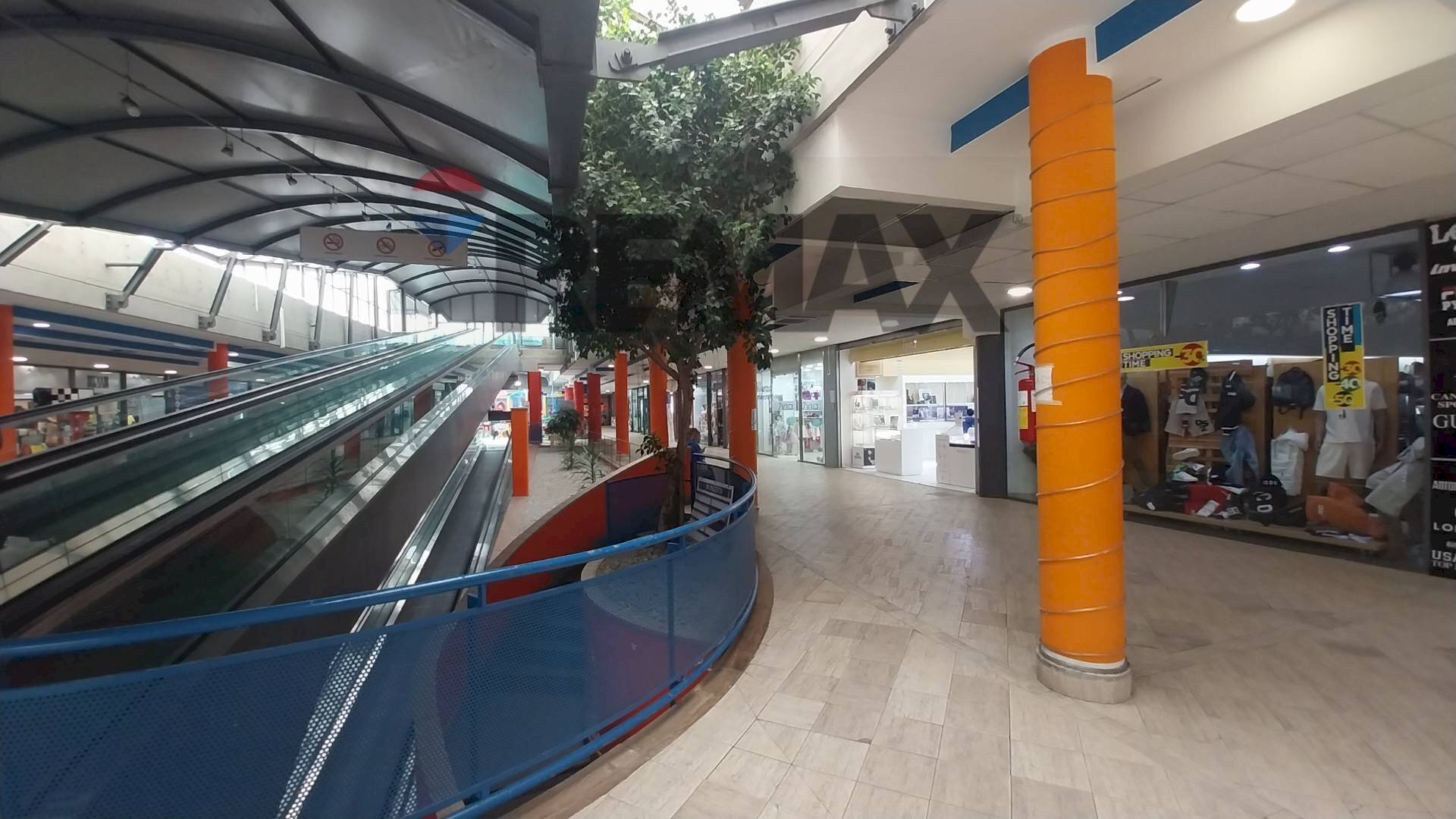 Edificio all\'aperto - Commercial Premises via san leonardo
52, Salerno - photo 3