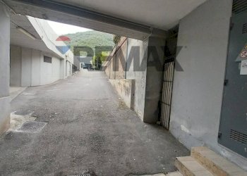 Parcheggio - Commercial Premises via san leonardo
 
52, Salerno - photo 11