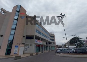 Edificio all\'aperto - Commercial Premises via san leonardo
 
52, Salerno - photo 14