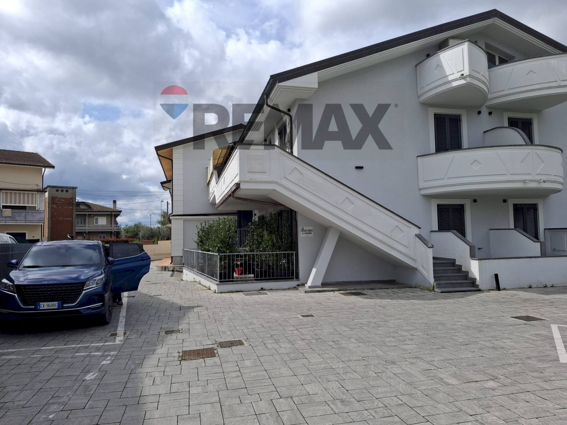 Edificio all\'aperto - Bilocale Francesca Violi
330, Monsummano Terme - foto 2