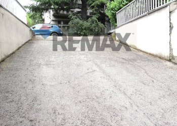 RAMPA 1 - Box VIALE DELLA REPUBBLICA
102, Prato - foto 1