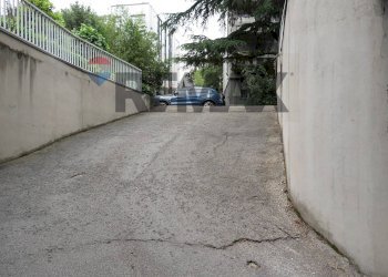 RAMPA 1 - Box VIALE DELLA REPUBBLICA
102, Prato - foto 2