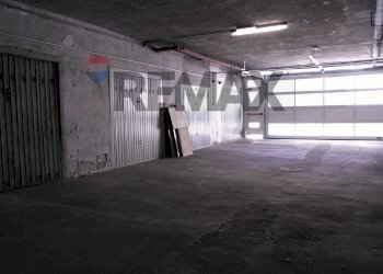 Parcheggio - Box VIALE DELLA REPUBBLICA
102, Prato - foto 7
