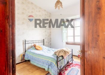 Camera / camera da letto - Apartment Via Antonio Scialoia
29, Firenze - photo 9