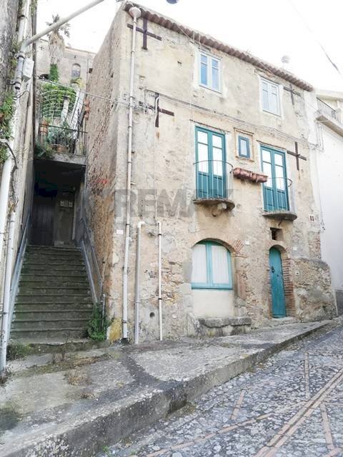 Edificio all\'aperto - Casa semi indipendente VIA CAPPUCCINI
16, Castroreale - foto 3