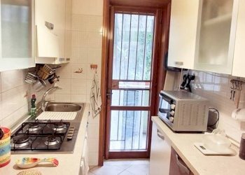 Cucina - Appartamento via acqualadroni, Messina - foto 6