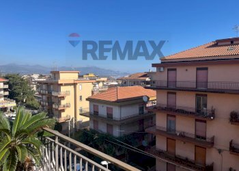 Balcone - Apartment Via Trieste
 
9, Giarre - photo 3