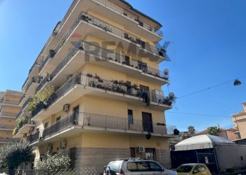 Edificio all\'aperto - Apartment Via Trieste
 
9, Giarre - photo 7