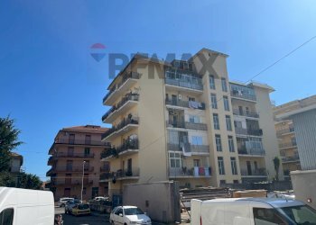 Edificio all\'aperto - Apartment Via Trieste
 
9, Giarre - photo 24