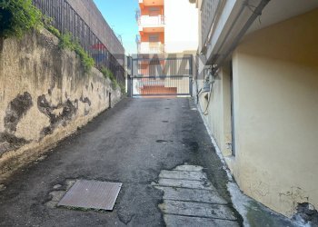 Edificio all\'aperto - Apartment Via Trieste
 
9, Giarre - photo 27