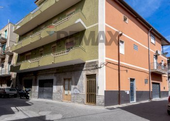 Edificio all\'aperto - Apartment via Gregorio
 
11, Adrano - photo 2