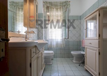 Bagno - Apartment via Gregorio
 
11, Adrano - photo 11