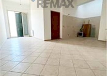 Stanza vuota - Semi-detached house via roma, Saponara - photo 14