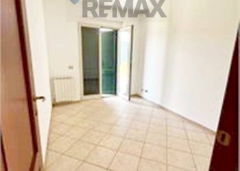Stanza vuota - Semi-detached house via roma, Saponara - photo 19
