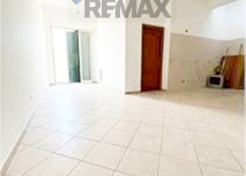 Stanza vuota - Semi-detached house via roma, Saponara - photo 24