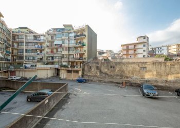 Edificio all\'aperto - Appartamento Via delle mandre
 
32, Acireale - foto 61