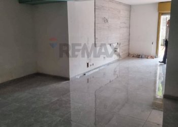 Stanza vuota - Semi-detached house Via Sant' Anna
 
9, Mascali - photo 15