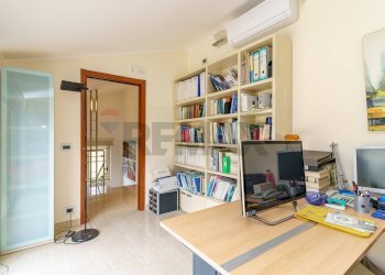 Soggiorno - Appartamento Via San Nullo
5M, Catania - foto 47