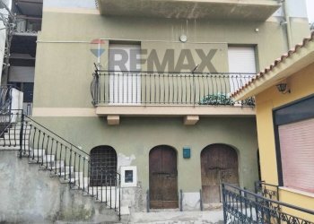 Edificio all\'aperto - Four-room apartment Contrada Galati Marina - Landolina, Messina - photo 1
