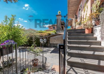 Scale - Villa Giuseppe Sciuti
 
2, Trecastagni - foto 6