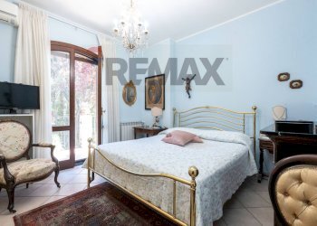 Camera / camera da letto - Villa Giuseppe Sciuti
 
2, Trecastagni - foto 15