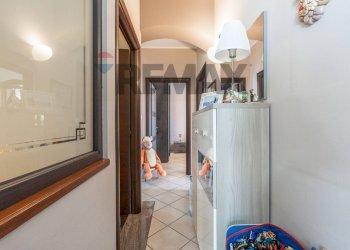 Hall / corridoio - Villa Giuseppe Sciuti
 
2, Trecastagni - foto 21