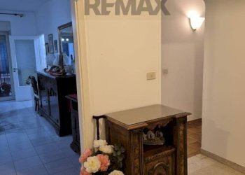 Hall / corridoio - Four-room apartment via Vittorio emanuele
 
188, Letojanni - photo 5