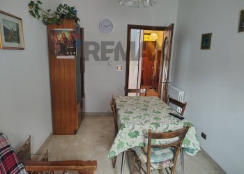 Sala da pranzo - Casa indipendente Via Europa
 
8, Cesarò - foto 4