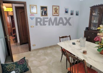 Sala da pranzo - Casa indipendente Via Europa
 
8, Cesarò - foto 15
