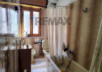 Bagno - Casa indipendente Via Europa
 
8, Cesarò - foto 17