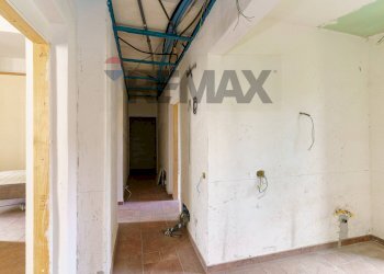 Hall / corridoio - Villa Via Giuseppe Garibaldi
307, Viagrande - foto 19