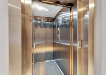 Ricezione / Lobby - Appartamento VIA GIUSEPPE GIUSTI
40a, Milano - foto 12
