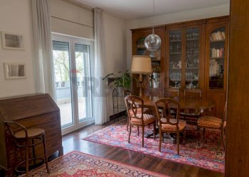 Sala da pranzo - Four-room apartment Settima strada
 
12, Segrate - photo 5