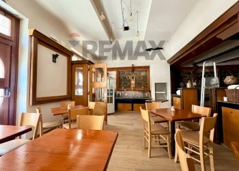 Sala da pranzo - Commercial Premises VIA PASCOLI
 
3, Trieste - photo 1