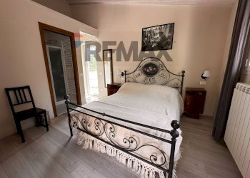 Camera / camera da letto - Semi-detached house Località Varavo Inferiore
 
2, Ortovero - photo 9