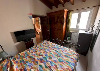 Camera / camera da letto - Semi-detached house Località Varavo Inferiore
 
2, Ortovero - photo 19