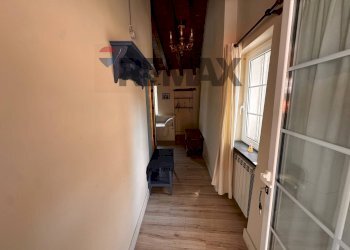 Hall / corridoio - Semi-detached house Località Varavo Inferiore
 
2, Ortovero - photo 24