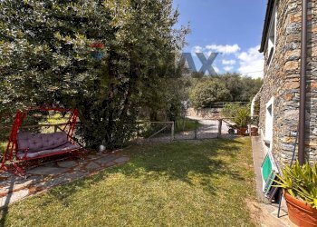 Giardino - Semi-detached house Località Varavo Inferiore
 
2, Ortovero - photo 33