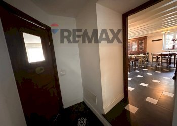 Hall / corridoio - Semi-detached house Località Varavo Inferiore
 
2, Ortovero - photo 44