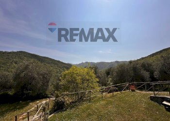 Vista delle montagne - Semi-detached house Località Varavo Inferiore
 
2, Ortovero - photo 60