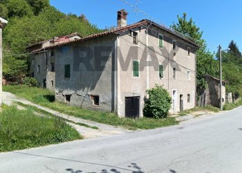 Casa all\'aperto - Semi-detached house Via Contei
 
37, Pallare - photo 1