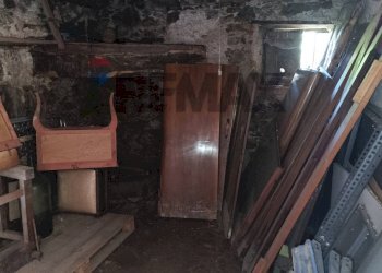 Dispensa di stoccaggio - Semi-detached house Via Contei
 
37, Pallare - photo 19