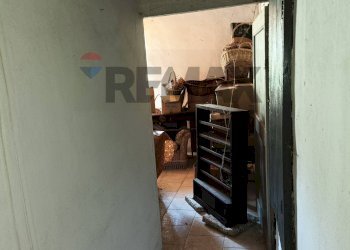 Hall / corridoio - Semi-detached house Via Contei
 
37, Pallare - photo 21