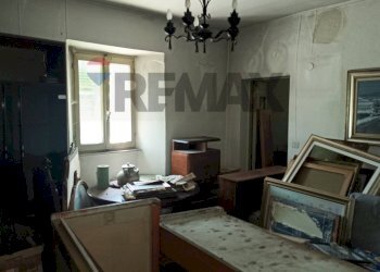 Soggiorno - Semi-detached house Via Contei
 
37, Pallare - photo 24