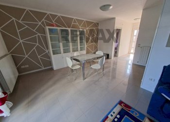 Sala da pranzo - Villa a Schiera Endine Gaiano - foto 20