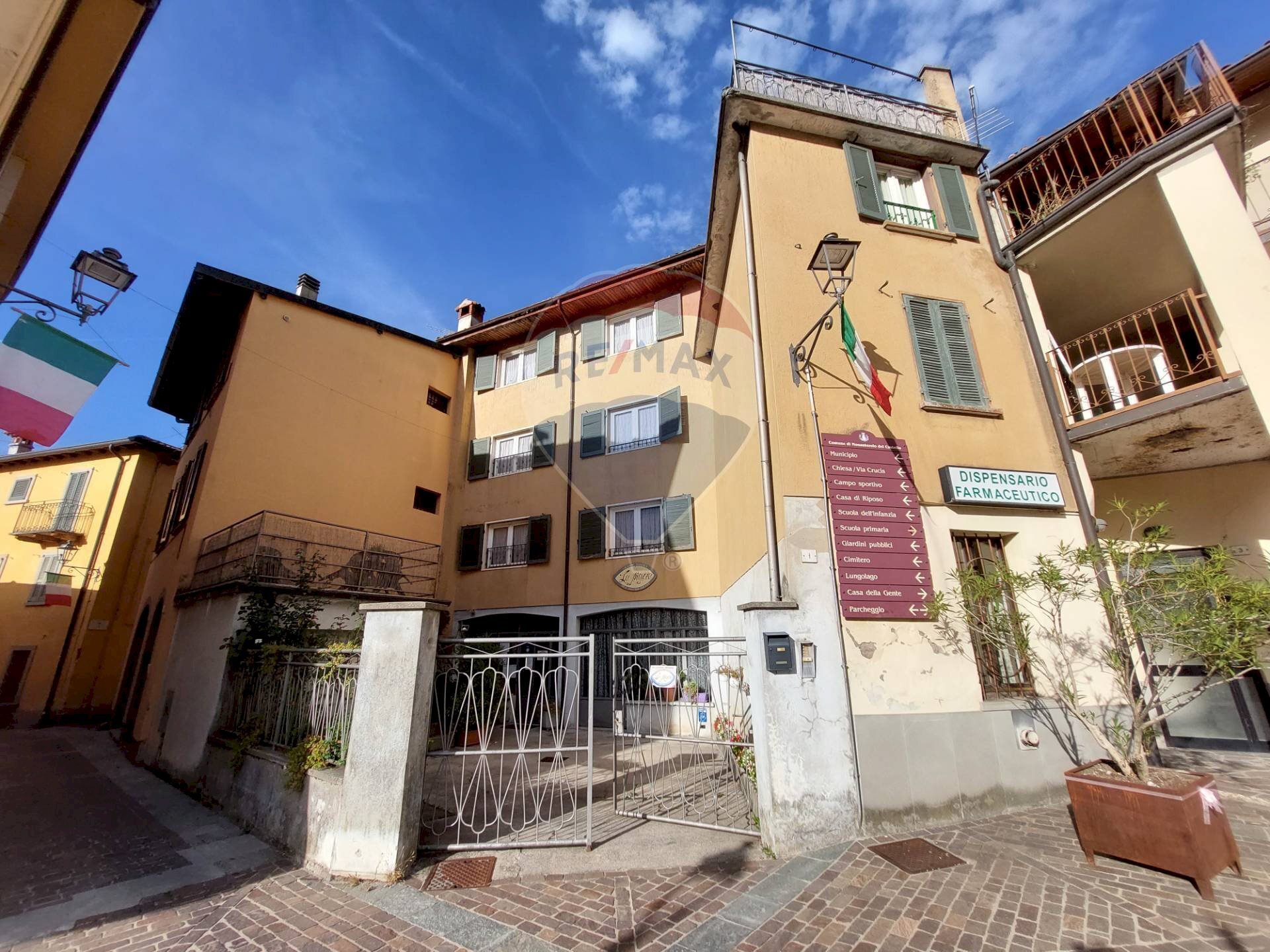 Edificio all\'aperto - Casa indipendente PIAZZA IV NOVEMBRE, Monasterolo del Castello - foto 3