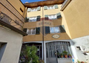 Edificio all\'aperto - Casa indipendente PIAZZA IV NOVEMBRE, Monasterolo del Castello - foto 13