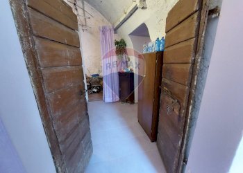 Hall / corridoio - Casa indipendente PIAZZA IV NOVEMBRE, Monasterolo del Castello - foto 17