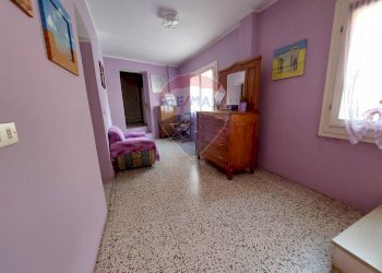 Camera / camera da letto - Casa indipendente PIAZZA IV NOVEMBRE, Monasterolo del Castello - foto 24